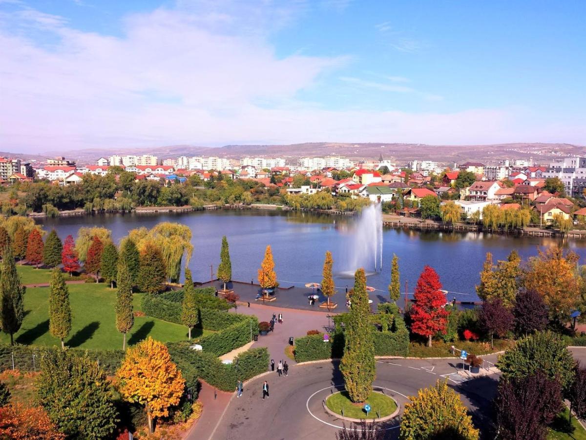 Green Villa By The Lake Cluj-Napoca Exterior foto